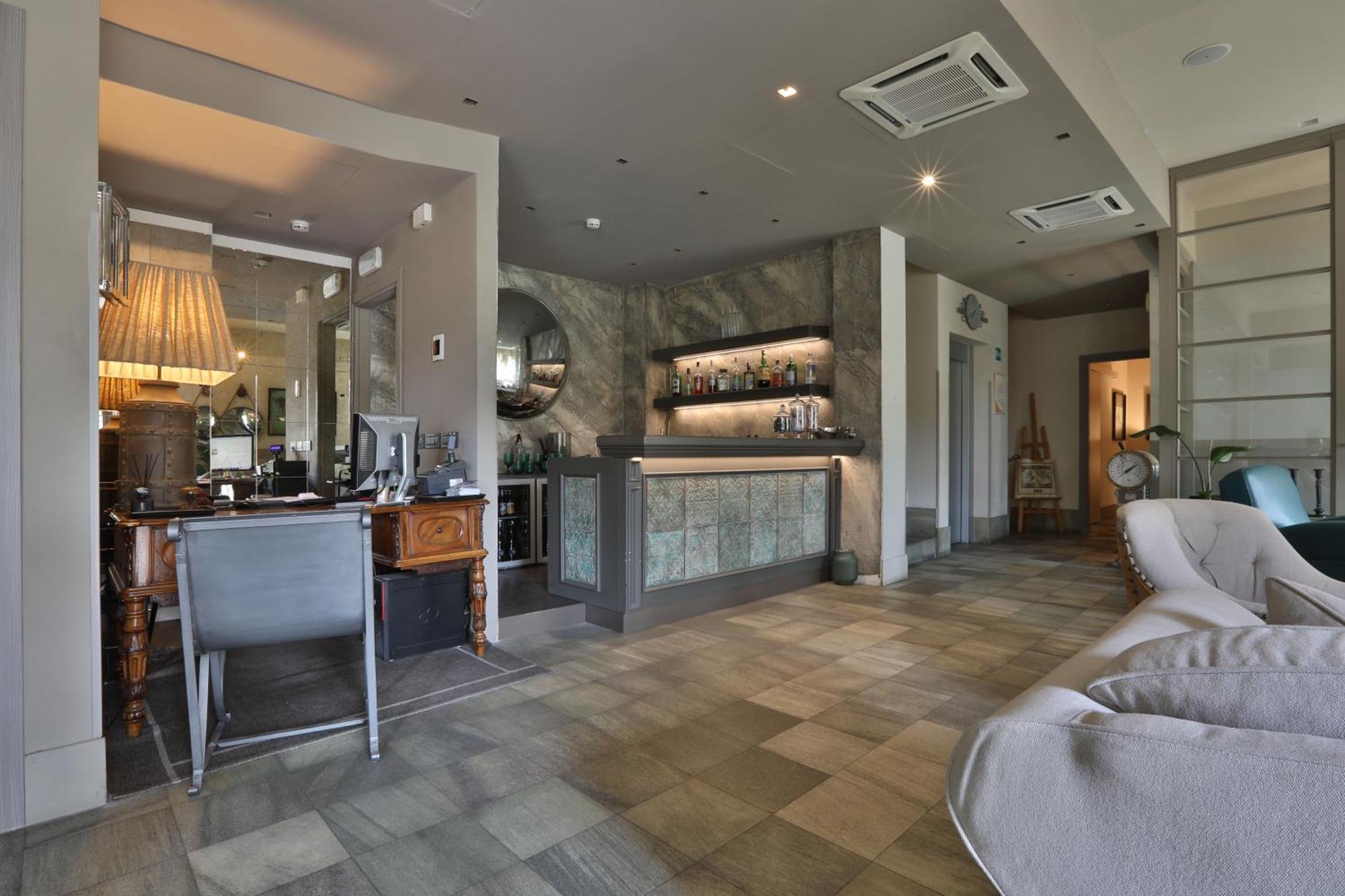 Hotel Le Corderie Триест Экстерьер фото